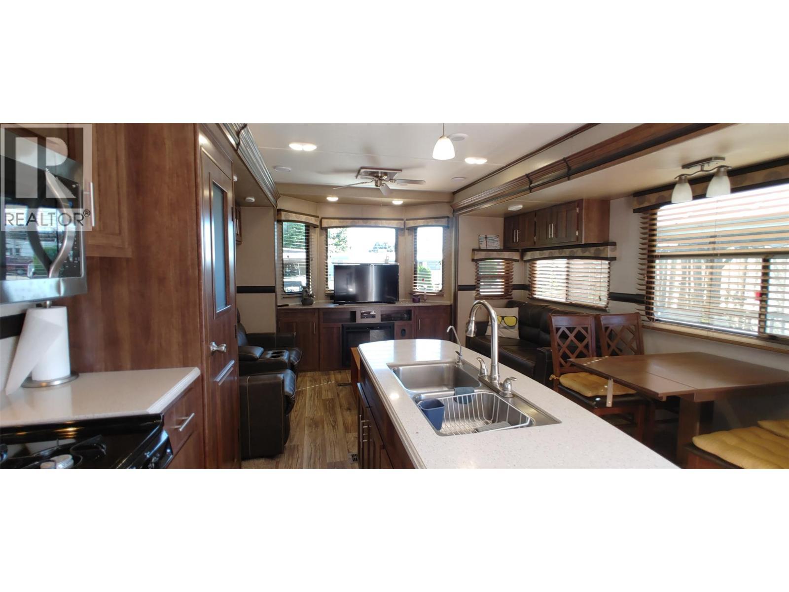 415 Commonwealth Road Unit# 428 Lot# 428, Kelowna, BC