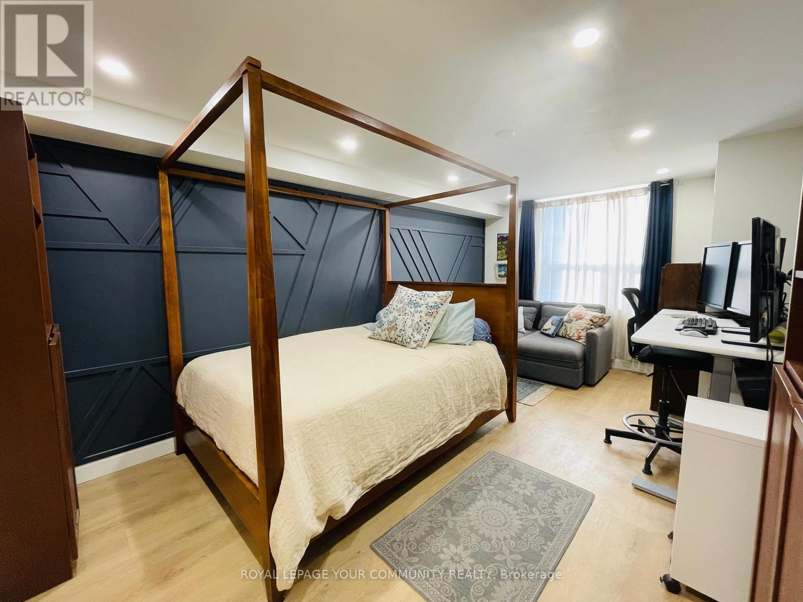 1004 - 50 Inverlochy Boulevard, Markham, ON - Indoor Photo Showing Bedroom