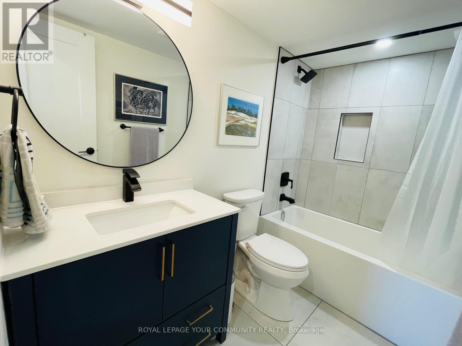 1004 - 50 Inverlochy Boulevard, Markham, ON - Indoor Photo Showing Bathroom