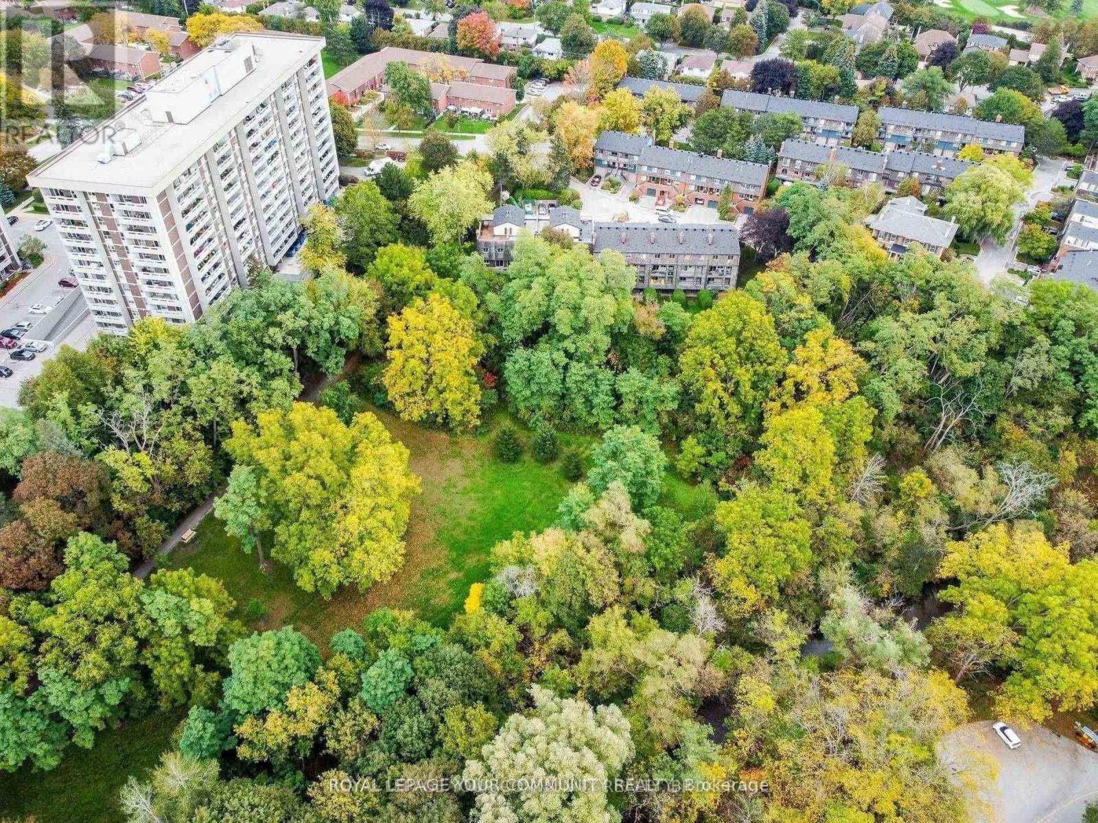 1004 - 50 Inverlochy Boulevard, Markham, ON - Outdoor With View