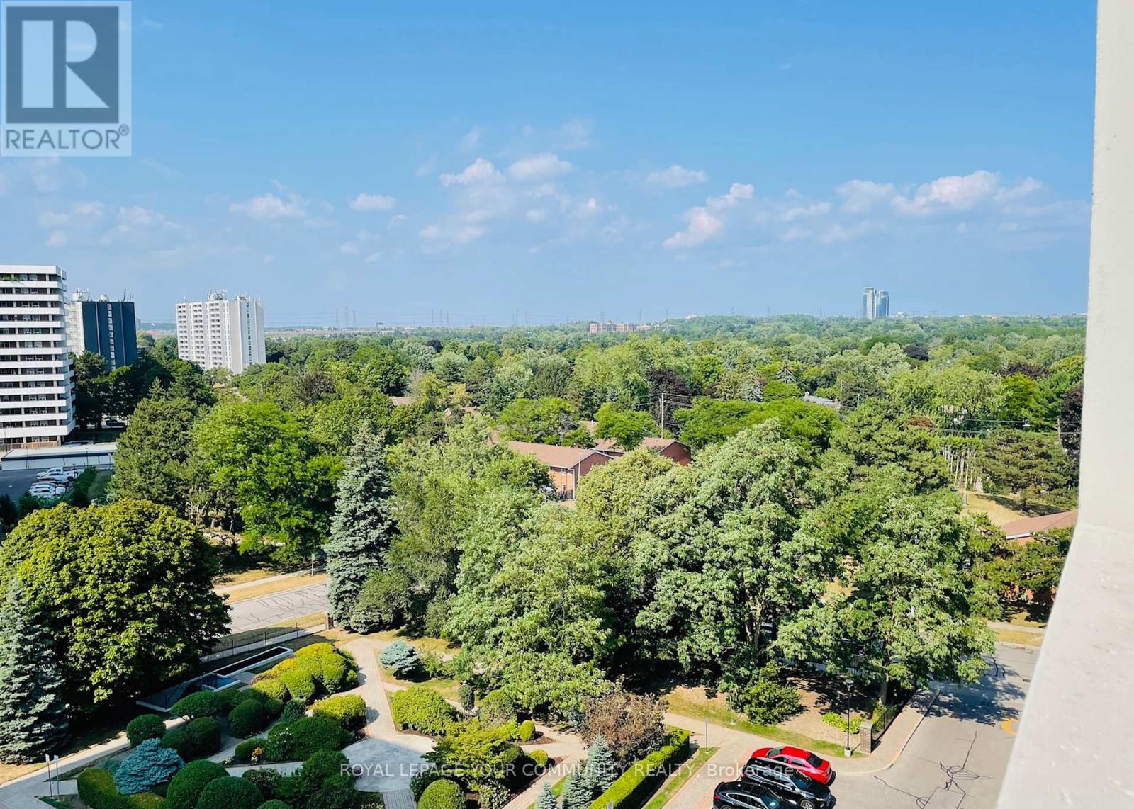1004 - 50 Inverlochy Boulevard, Markham, ON - Outdoor With View