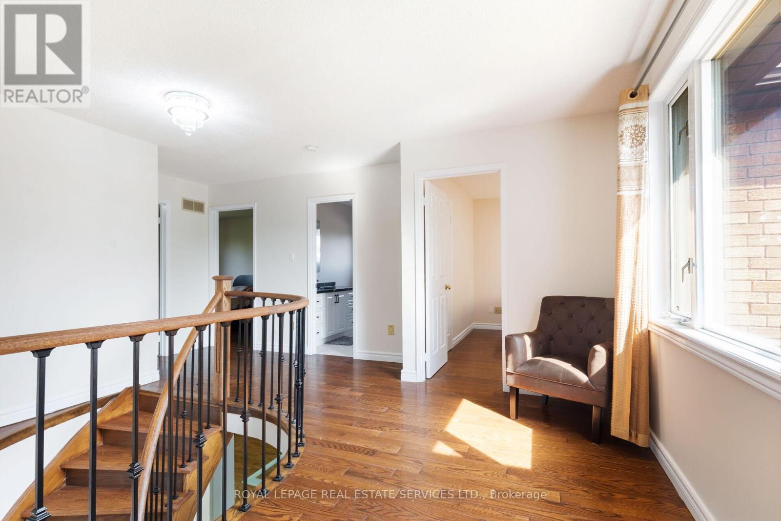 18 Tremont Court, Brampton, ON - Indoor Photo Showing Other Room