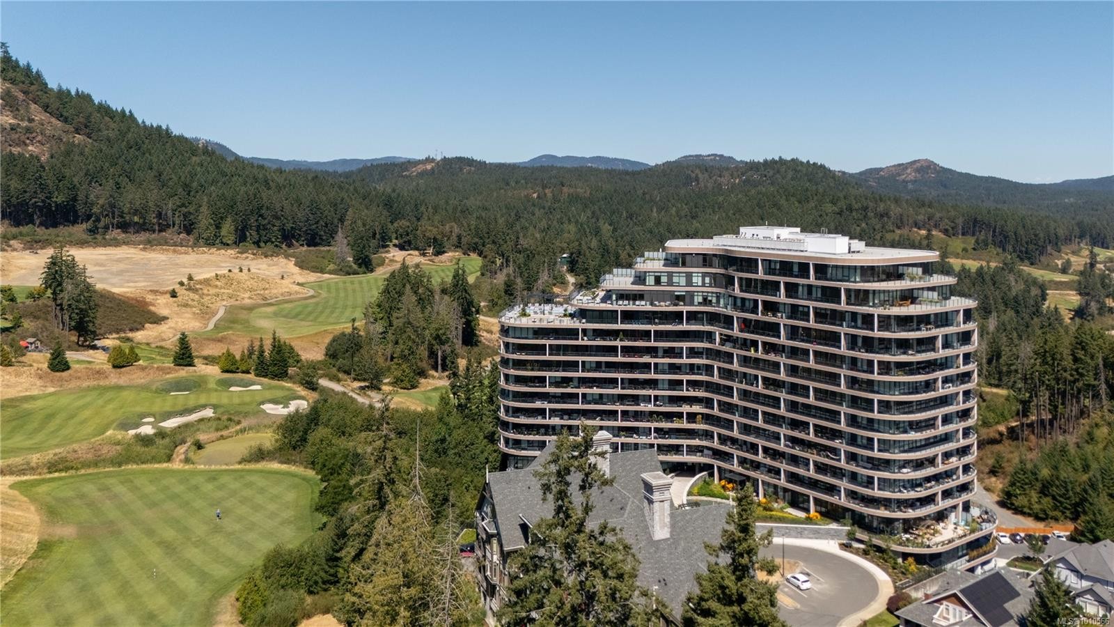 602-2000 Hannington Rd, Langford, BC - Outdoor With View