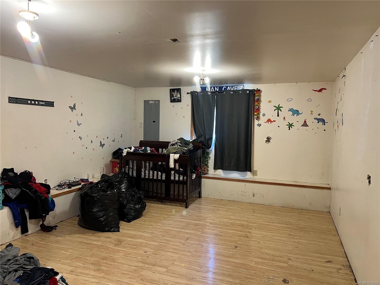 619 Keno Cres, Zeballos, BC