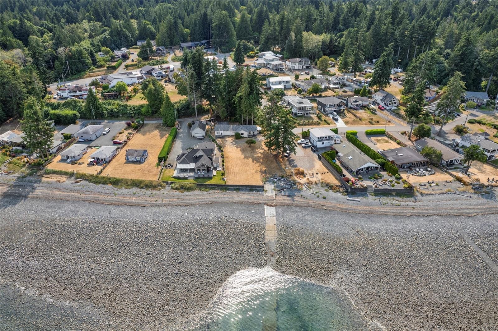 35 Bowser Rd, Bowser, BC