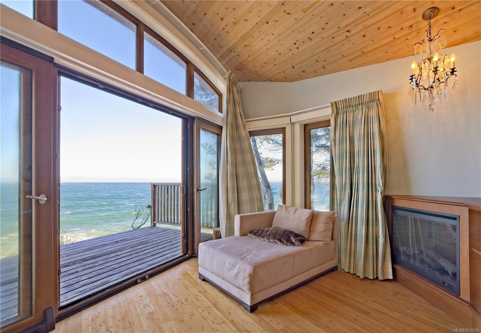 2 37 Salamanca Rd, Galiano Island, BC