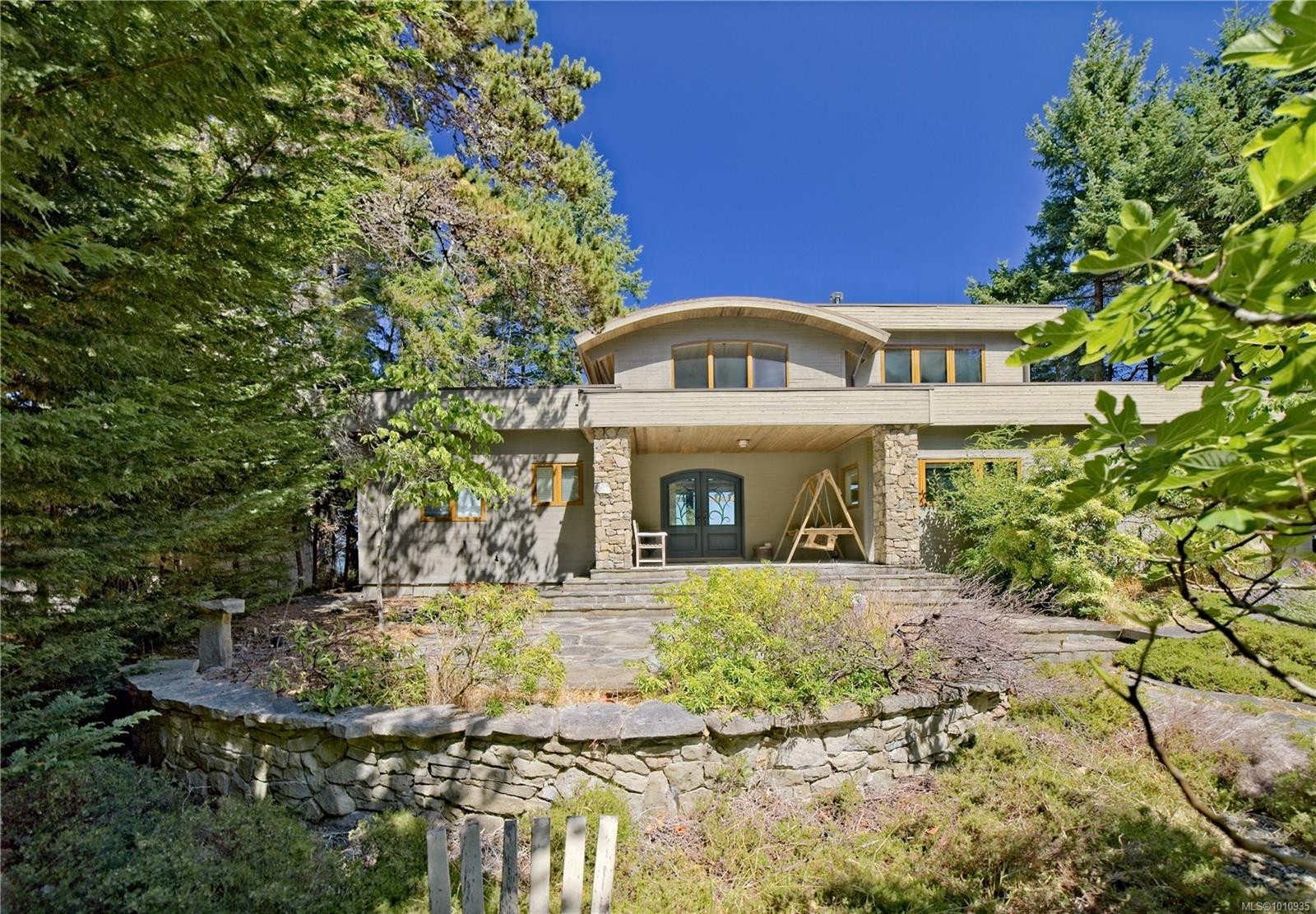 2 37 Salamanca Rd, Galiano Island, BC