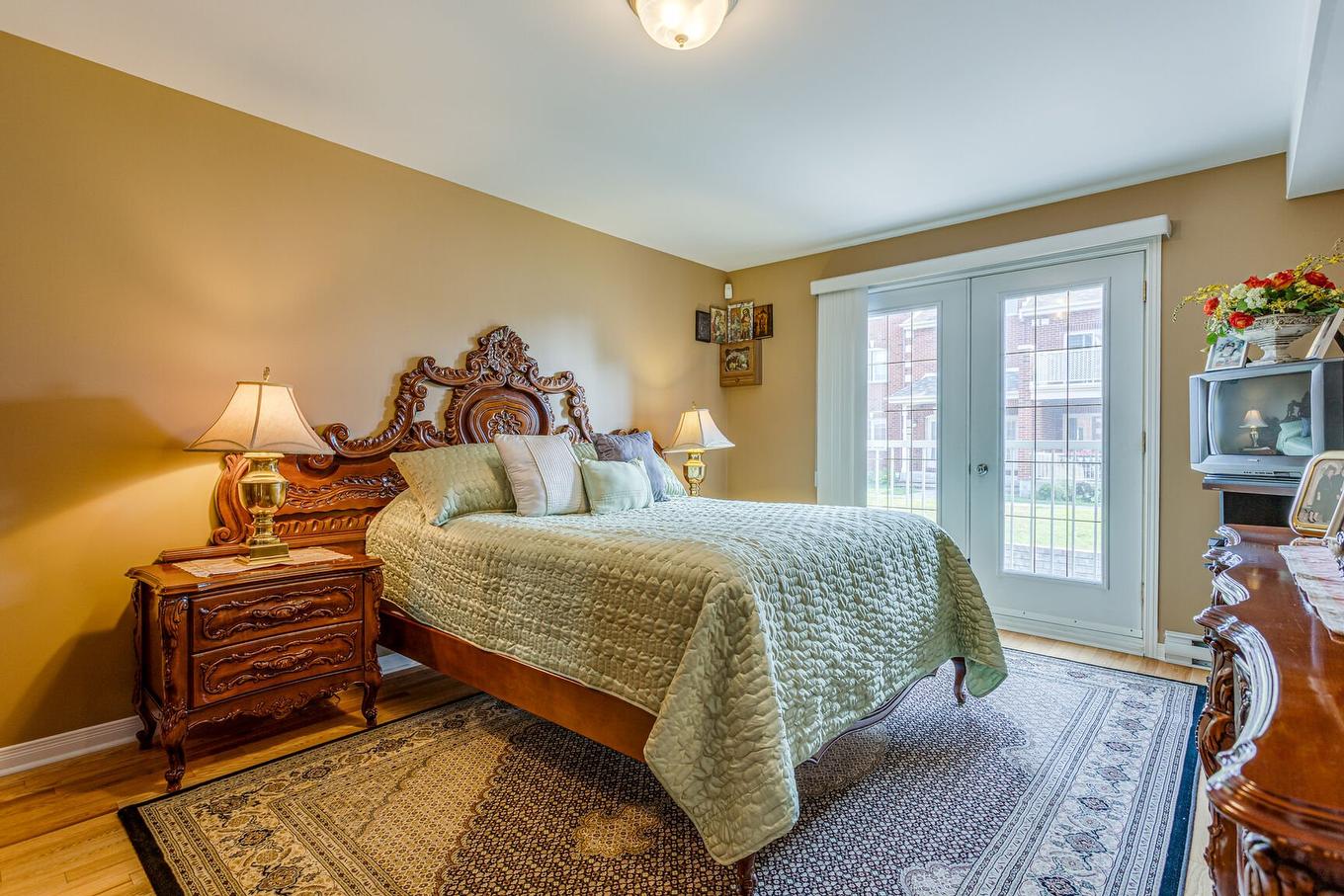 Chambre à coucher principale - 273 Rue De Barcelone, Dollard-Des-Ormeaux, QC - Indoor Photo Showing Bedroom