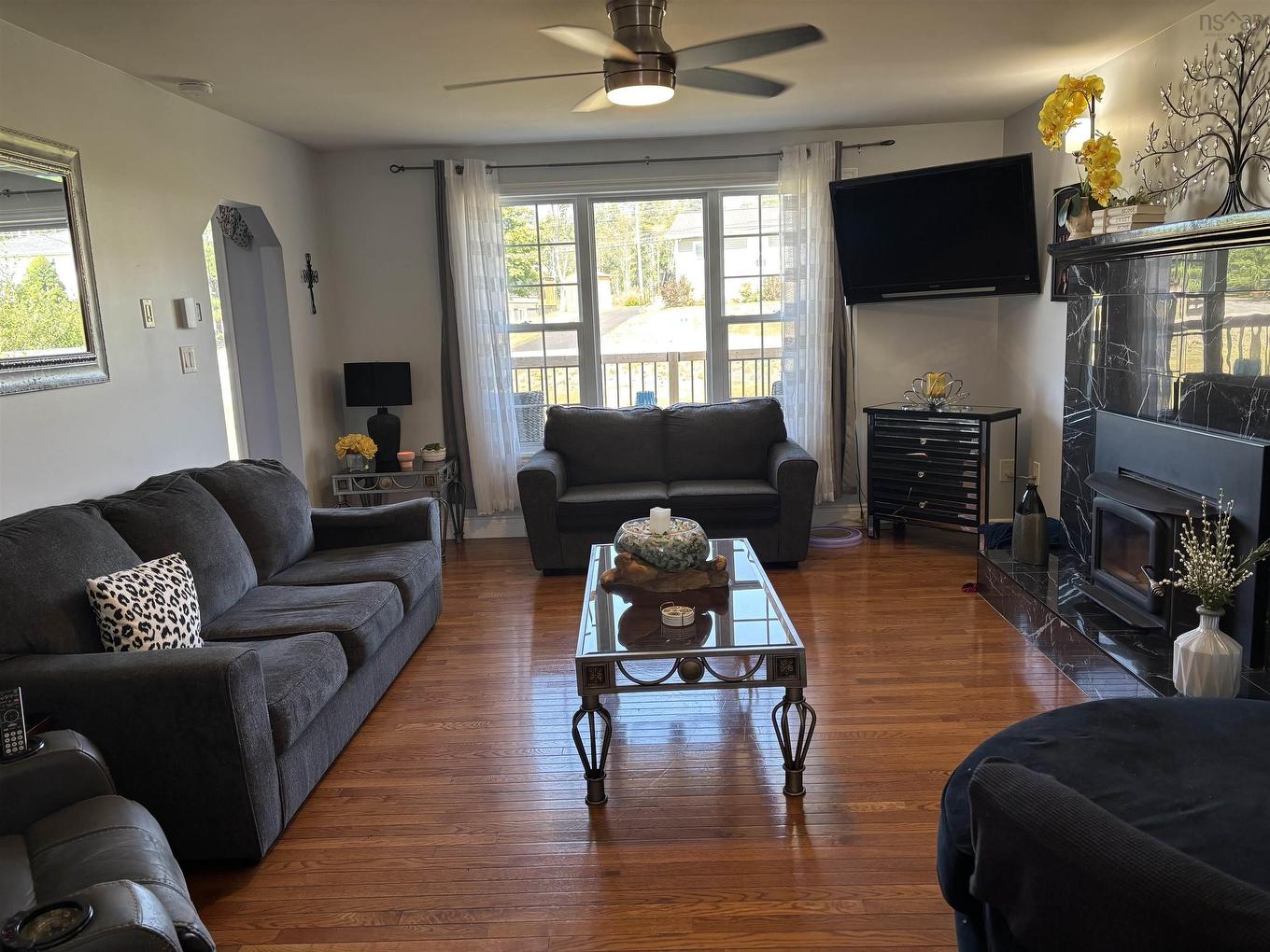 15 Meadowbrook Drive, Sydney Mines, NS