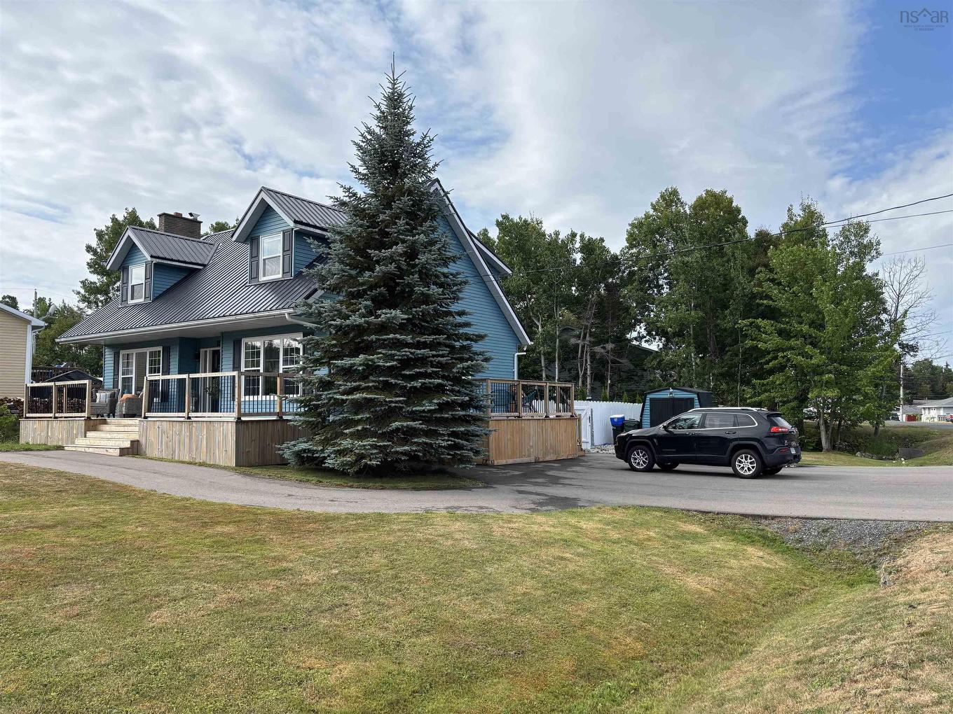 15 Meadowbrook Drive, Sydney Mines, NS