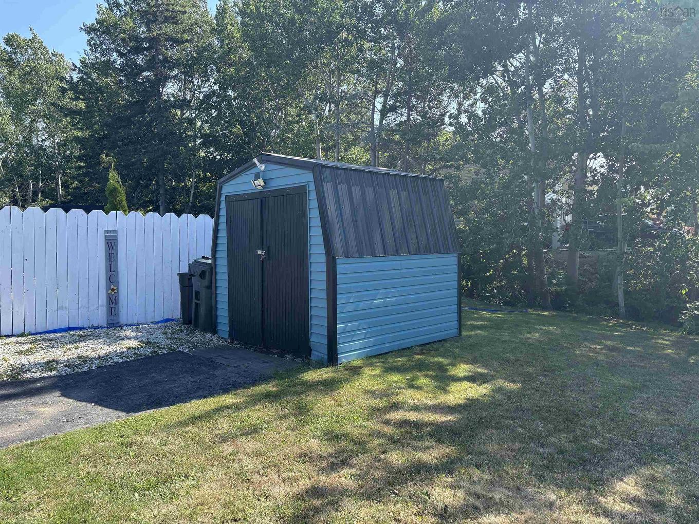 15 Meadowbrook Drive, Sydney Mines, NS