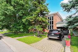 8080 Av. de la Seine Montréal (Anjou), QC H1K 1T9