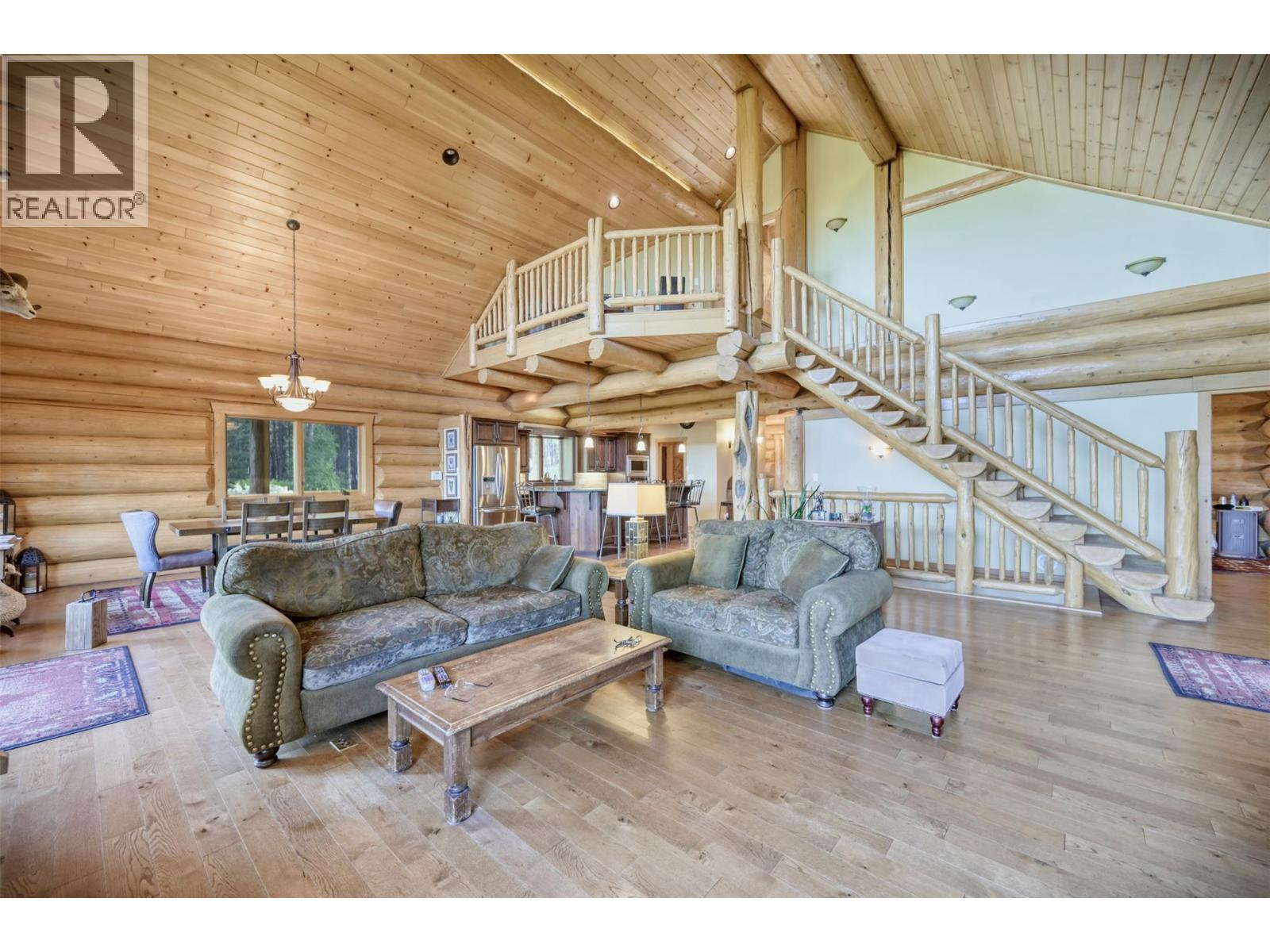 6470 Mckinney Road, Oliver, BC - Photo Showing Living Room