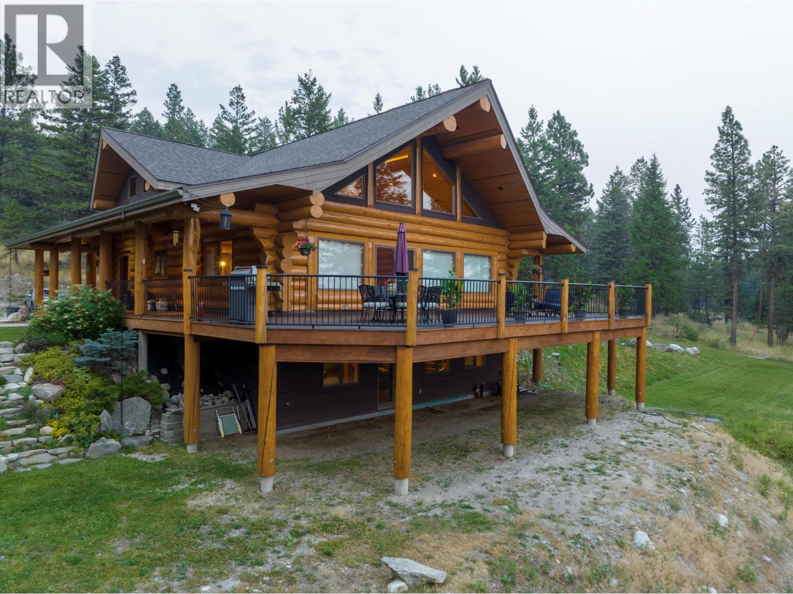 6470 Mckinney Road, Oliver, BC - Outdoor With Deck Patio Veranda