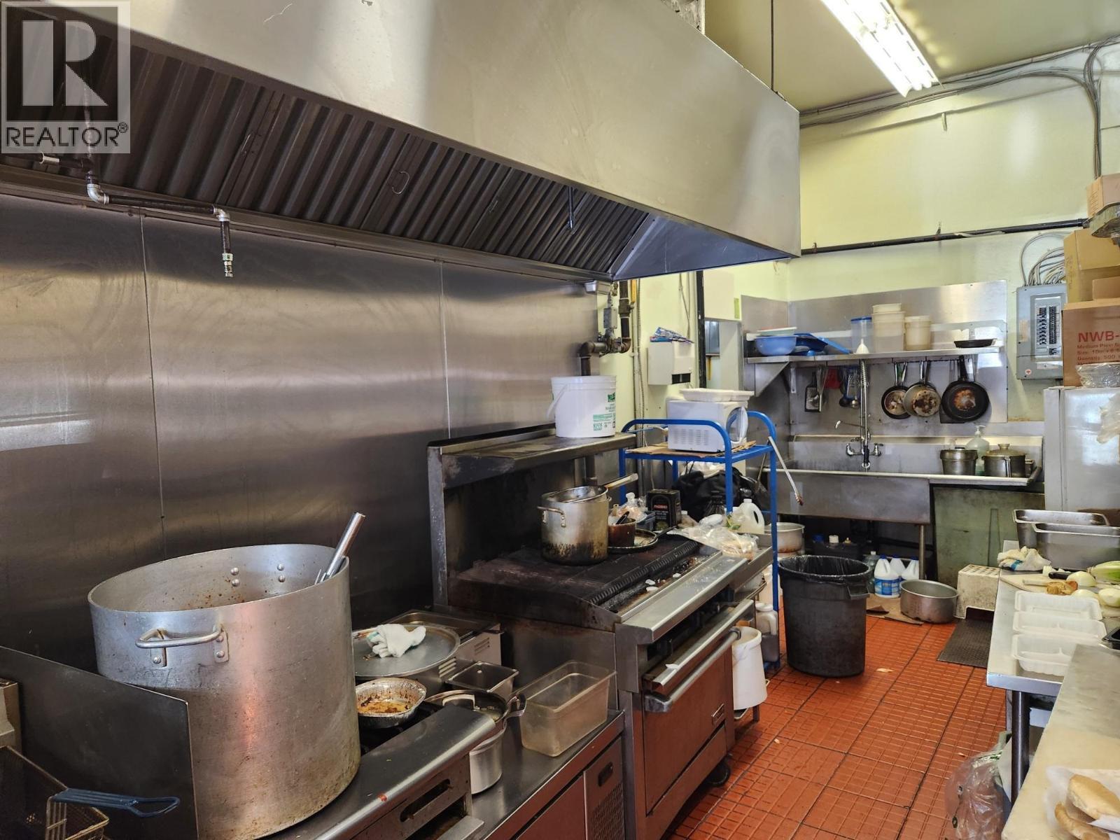 613 E Broadway, Vancouver, BC