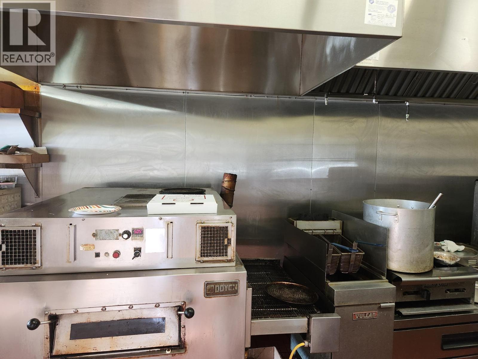 613 E Broadway, Vancouver, BC