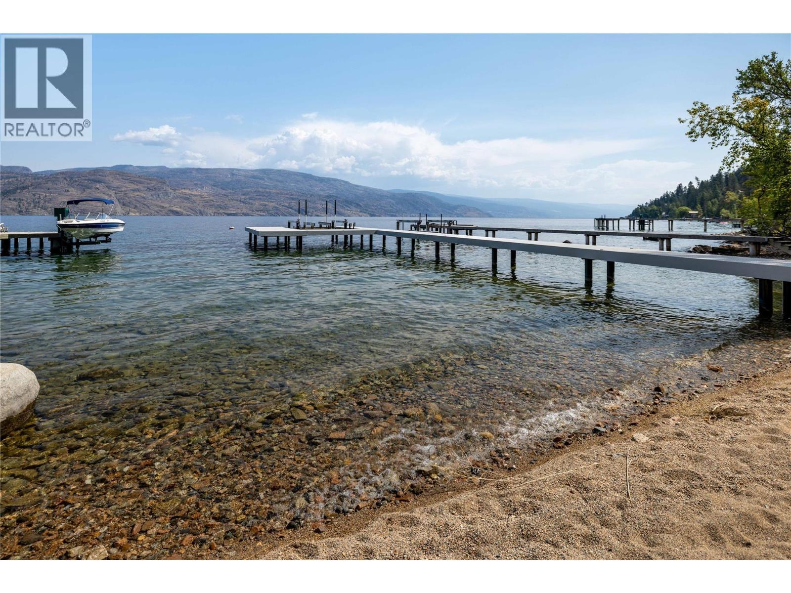 7192 Brent Road, Peachland, BC - Outdoor With Body Of Water With View