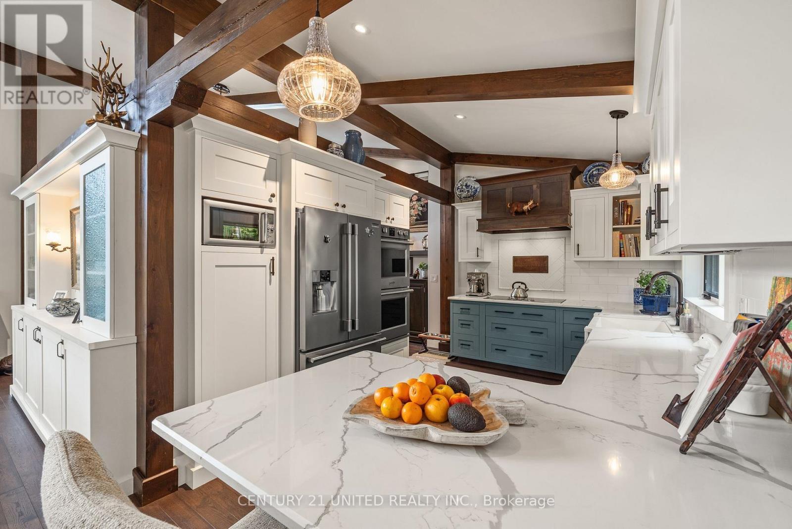 72 Darling Drive, Selwyn, ON - Indoor