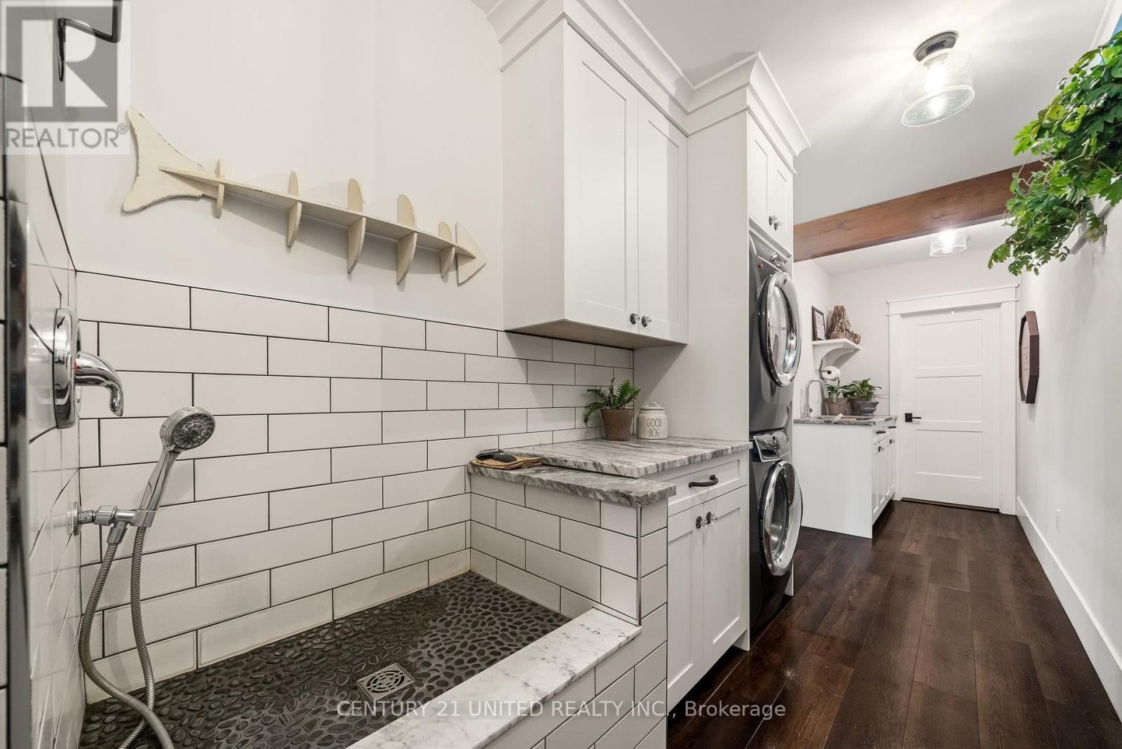 72 Darling Drive, Selwyn, ON - Indoor