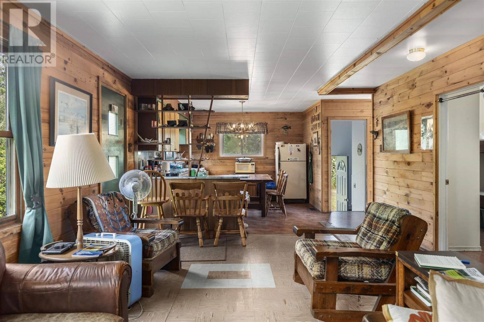 80 Chiblow Lake Rd, Iron Bridge, ON - Indoor