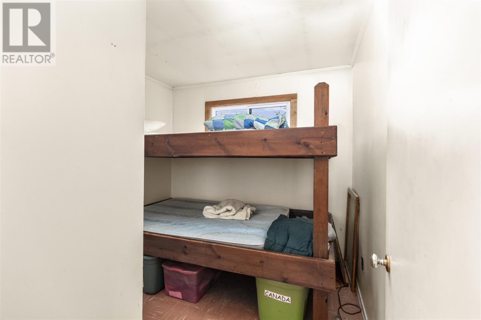 80 Chiblow Lake Rd, Iron Bridge, ON - Indoor Photo Showing Bedroom