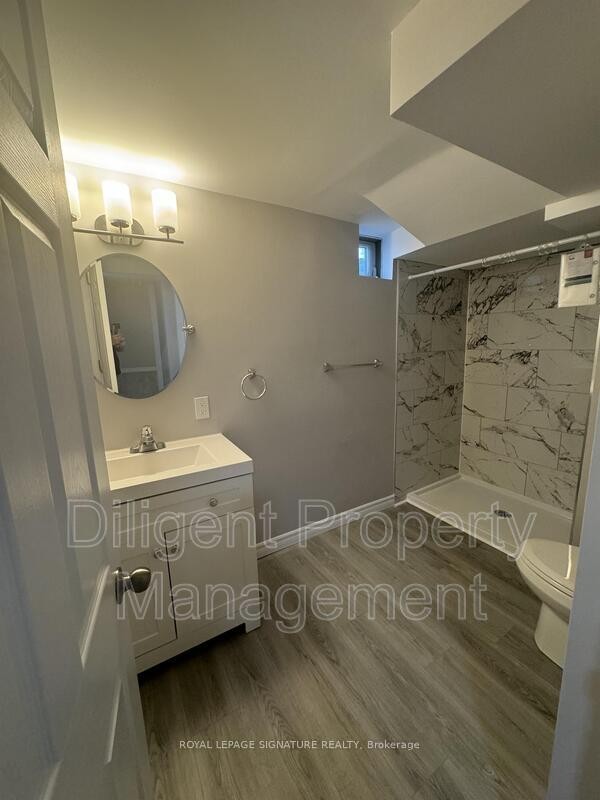 805 Morphet Avenue, Peterborough, ON - Indoor