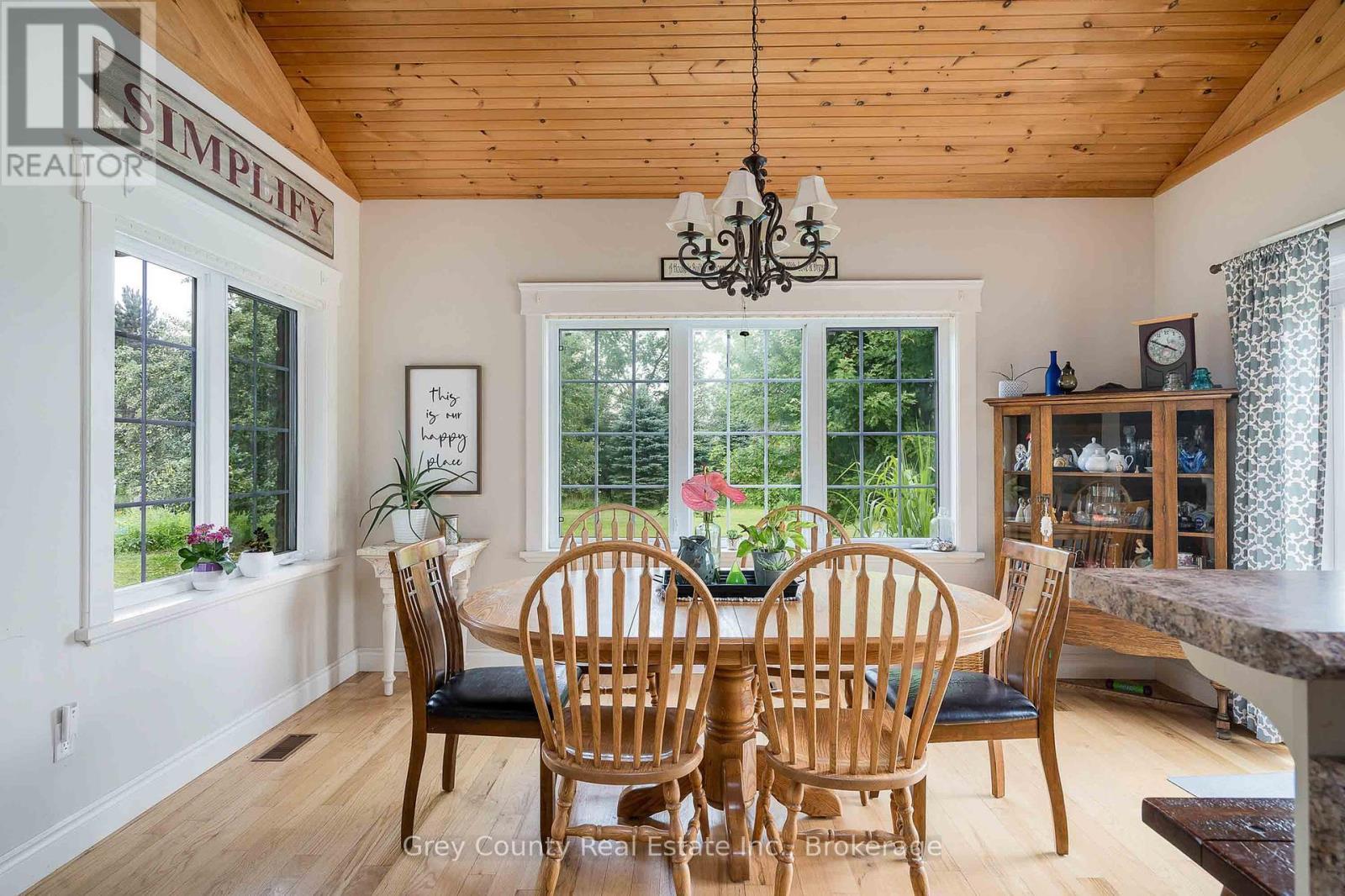 135260 9Th Line, Grey Highlands, ON - Indoor Photo Showing Dining Room