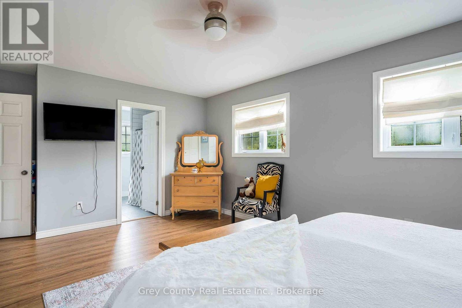 135260 9Th Line, Grey Highlands, ON - Indoor Photo Showing Bedroom