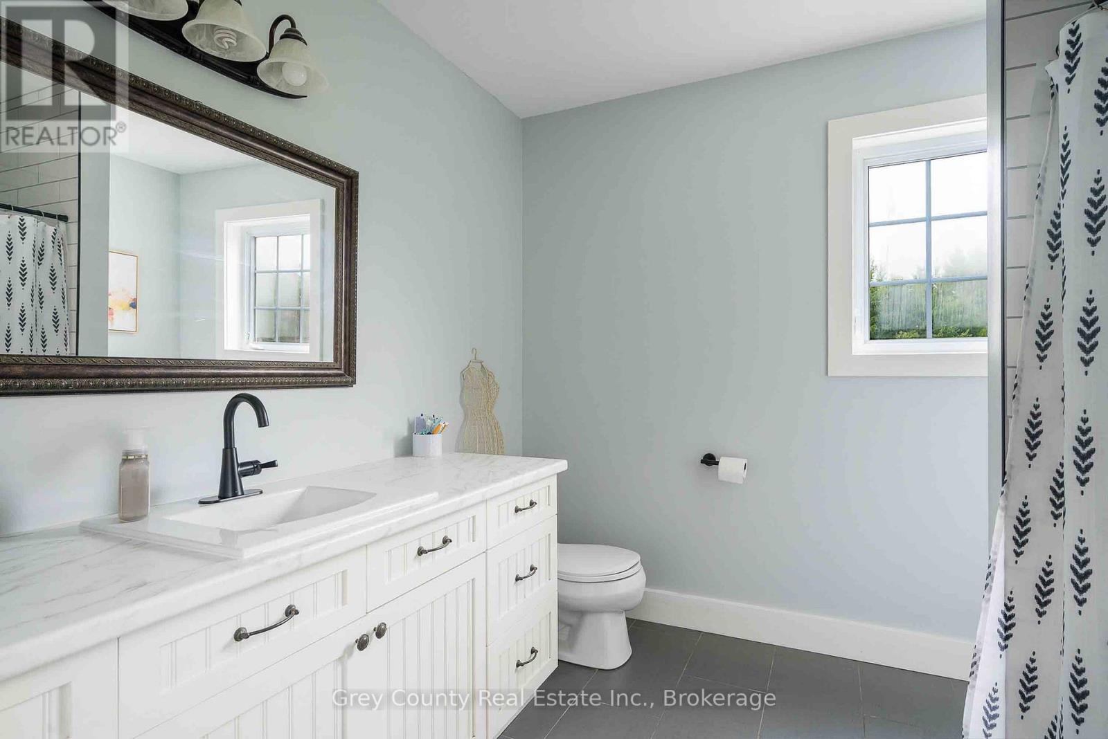 135260 9Th Line, Grey Highlands, ON - Indoor Photo Showing Bathroom
