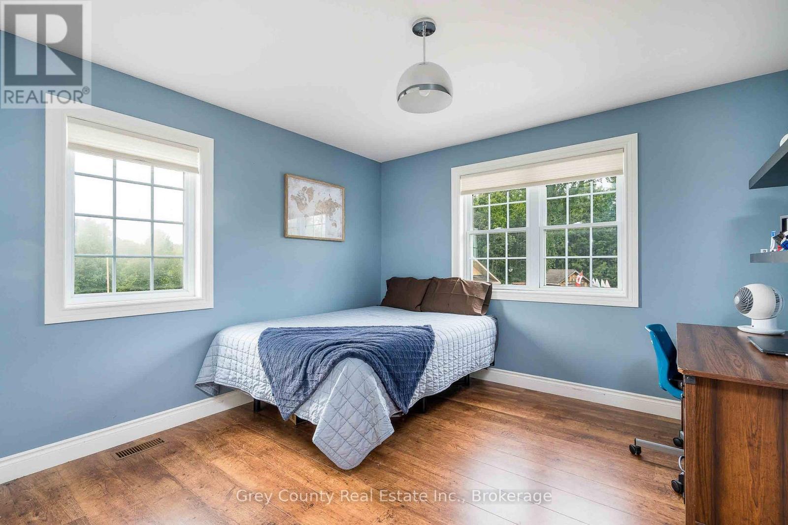 135260 9Th Line, Grey Highlands, ON - Indoor Photo Showing Bedroom