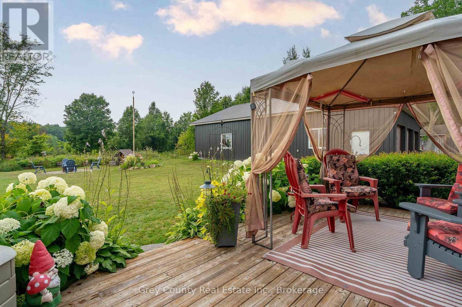 135260 9Th Line, Grey Highlands, ON - Outdoor With Deck Patio Veranda