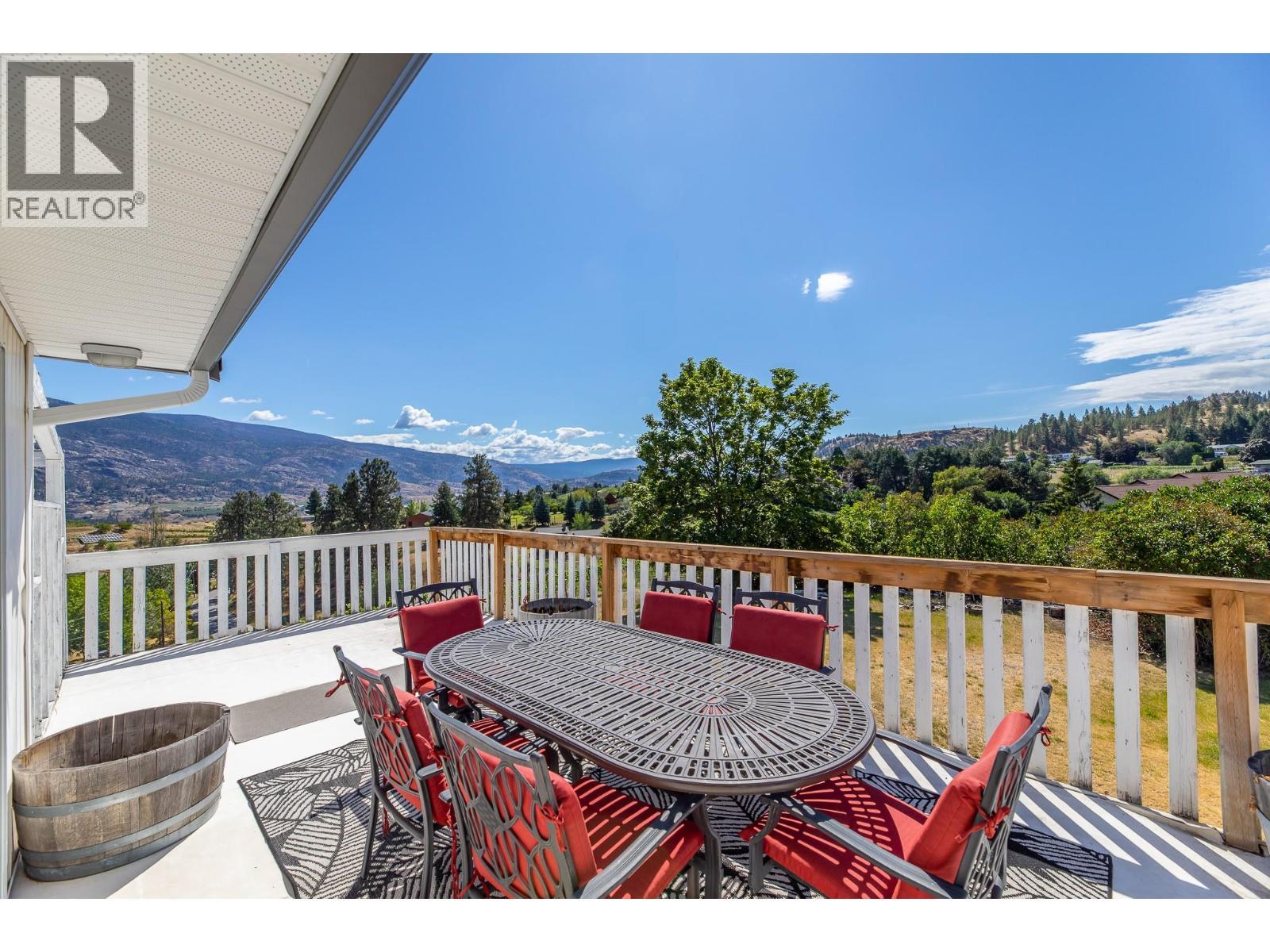 140 Larch Avenue, Kaleden, BC