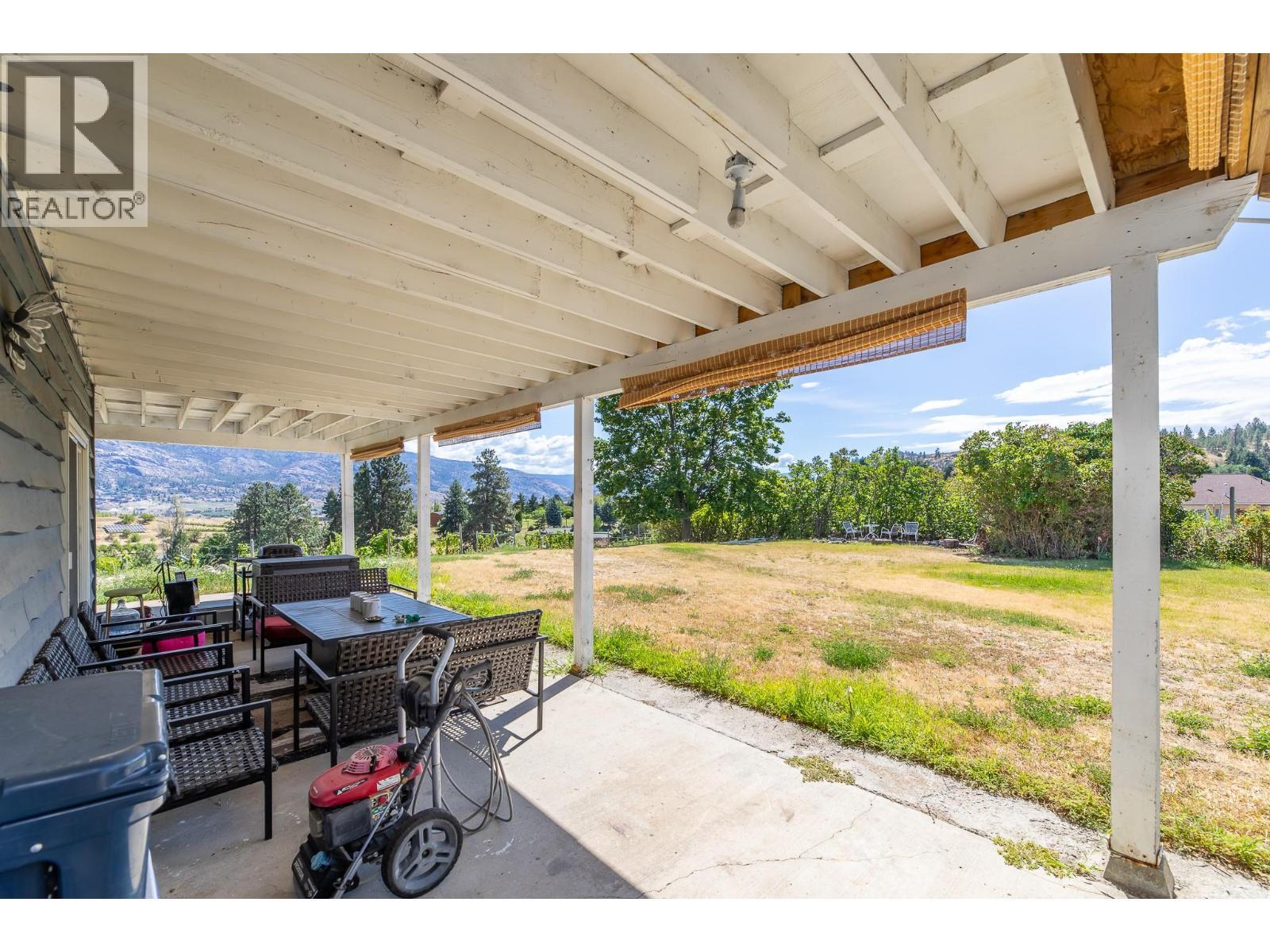 140 Larch Avenue, Kaleden, BC