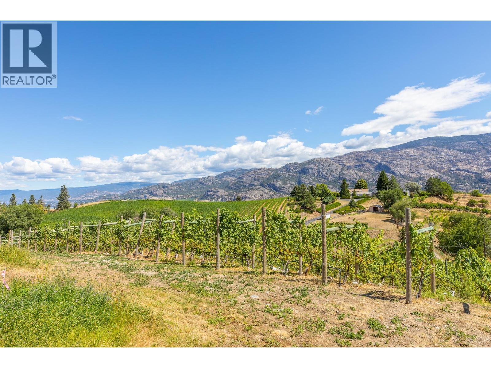 140 Larch Avenue, Kaleden, BC