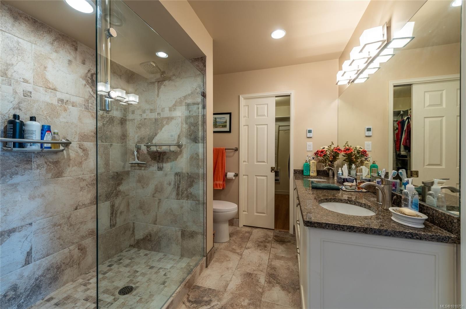 8742 Pender Park Dr, North Saanich, BC