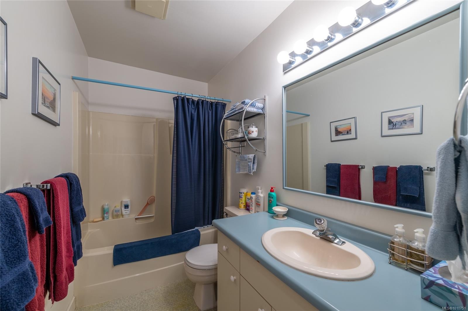 8742 Pender Park Dr, North Saanich, BC