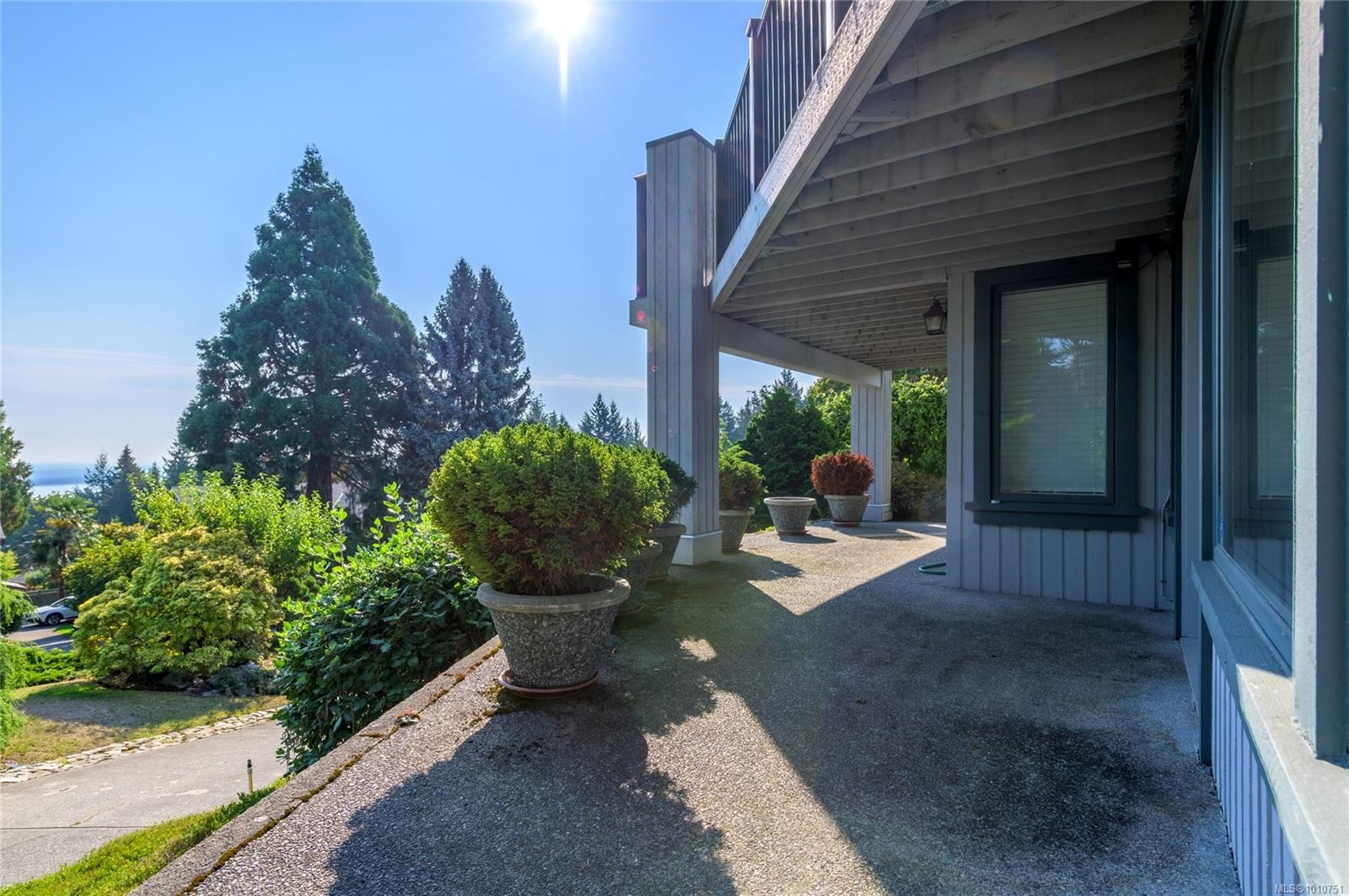 8742 Pender Park Dr, North Saanich, BC