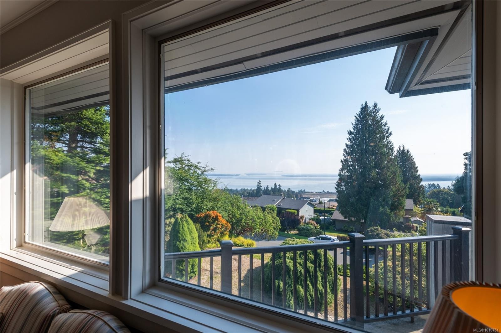 8742 Pender Park Dr, North Saanich, BC