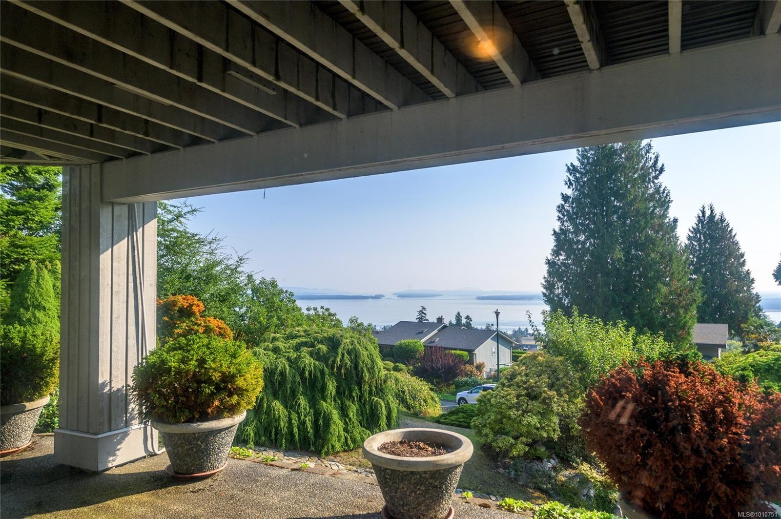 8742 Pender Park Dr, North Saanich, BC