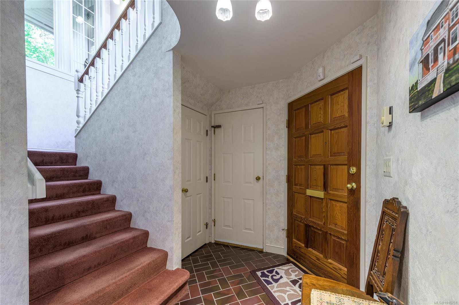 8742 Pender Park Dr, North Saanich, BC