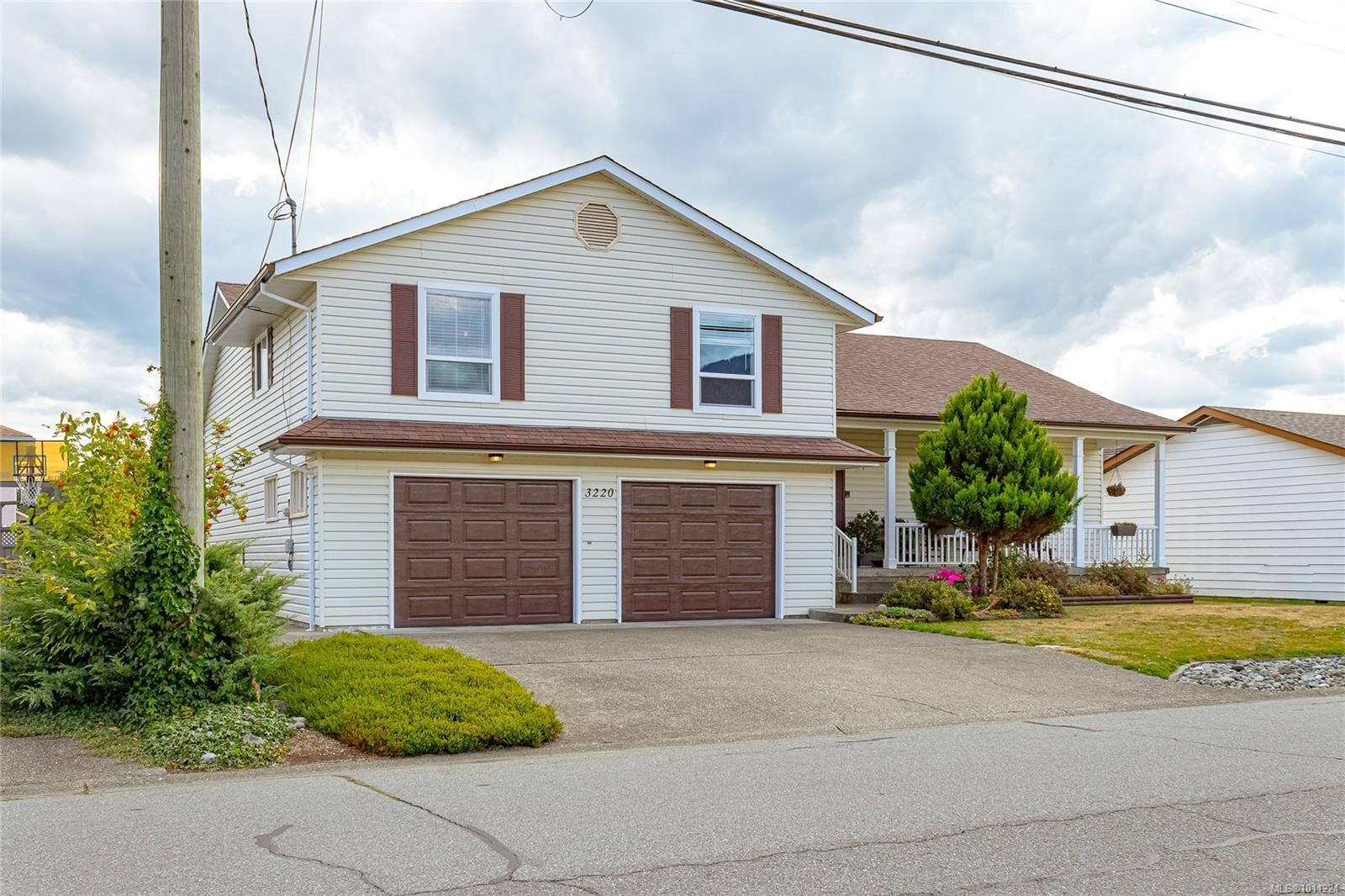 3220 Moorfield Rd, Duncan, BC