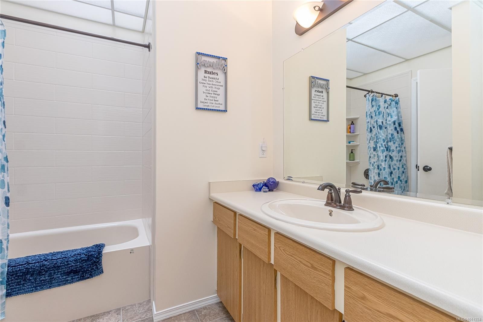 3220 Moorfield Rd, Duncan, BC