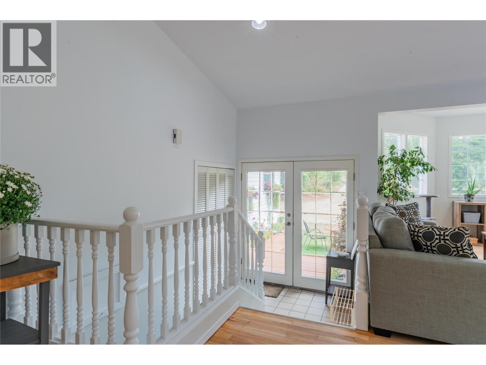 Entryway stairs of main house. - 2697 Osachoff Road, South Slocan, BC - Indoor