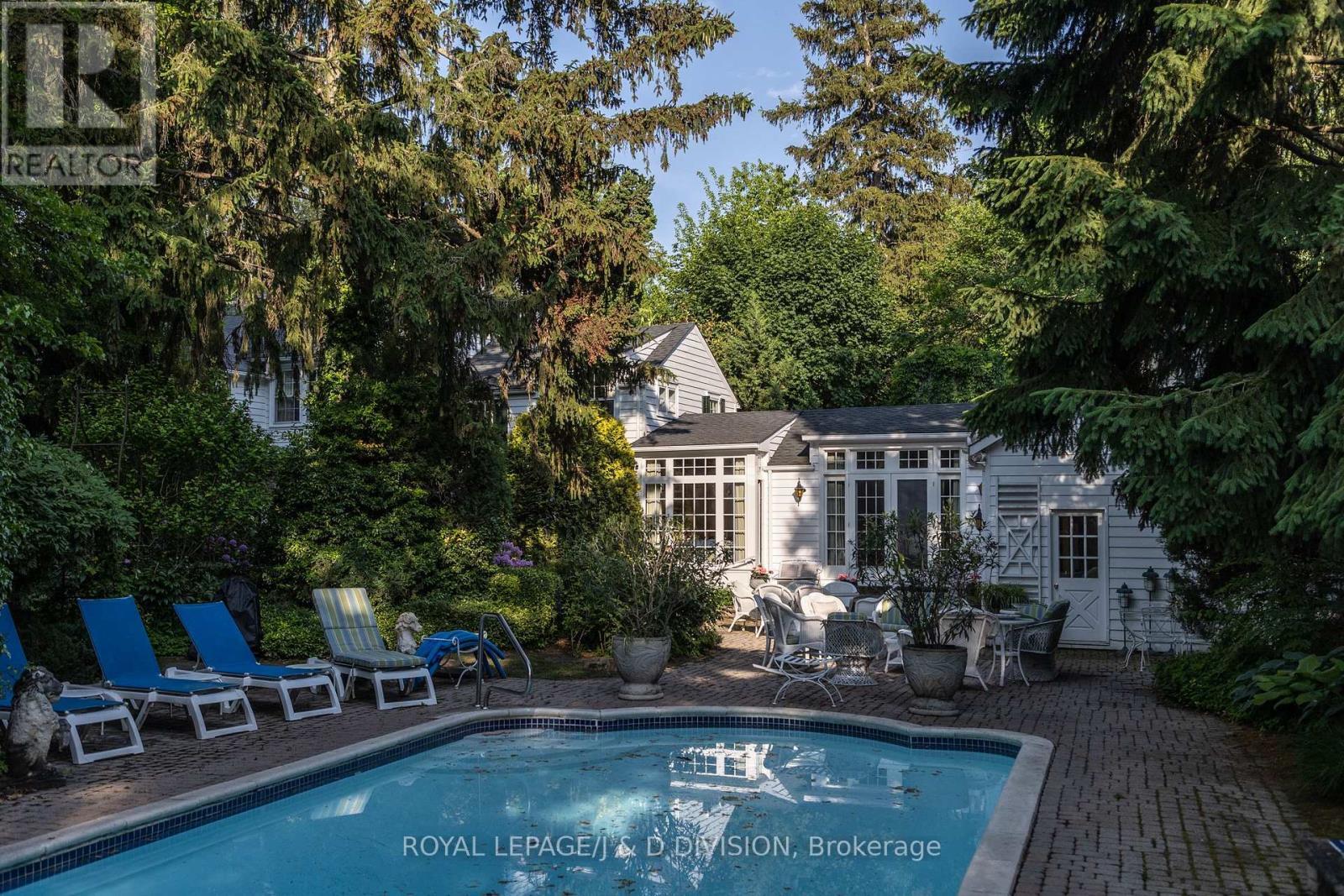 217 Butler Street, Niagara-On-The-Lake, ON - Outdoor With In Ground Pool
