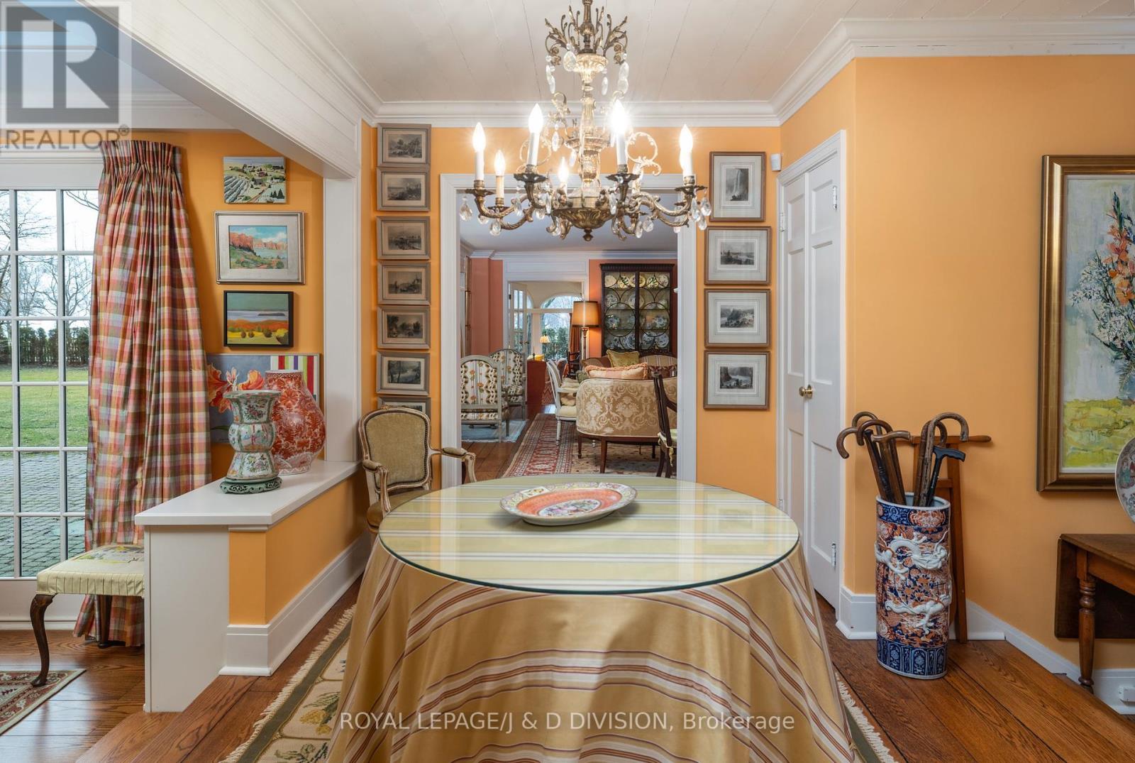 217 Butler Street, Niagara-On-The-Lake, ON - Indoor Photo Showing Dining Room