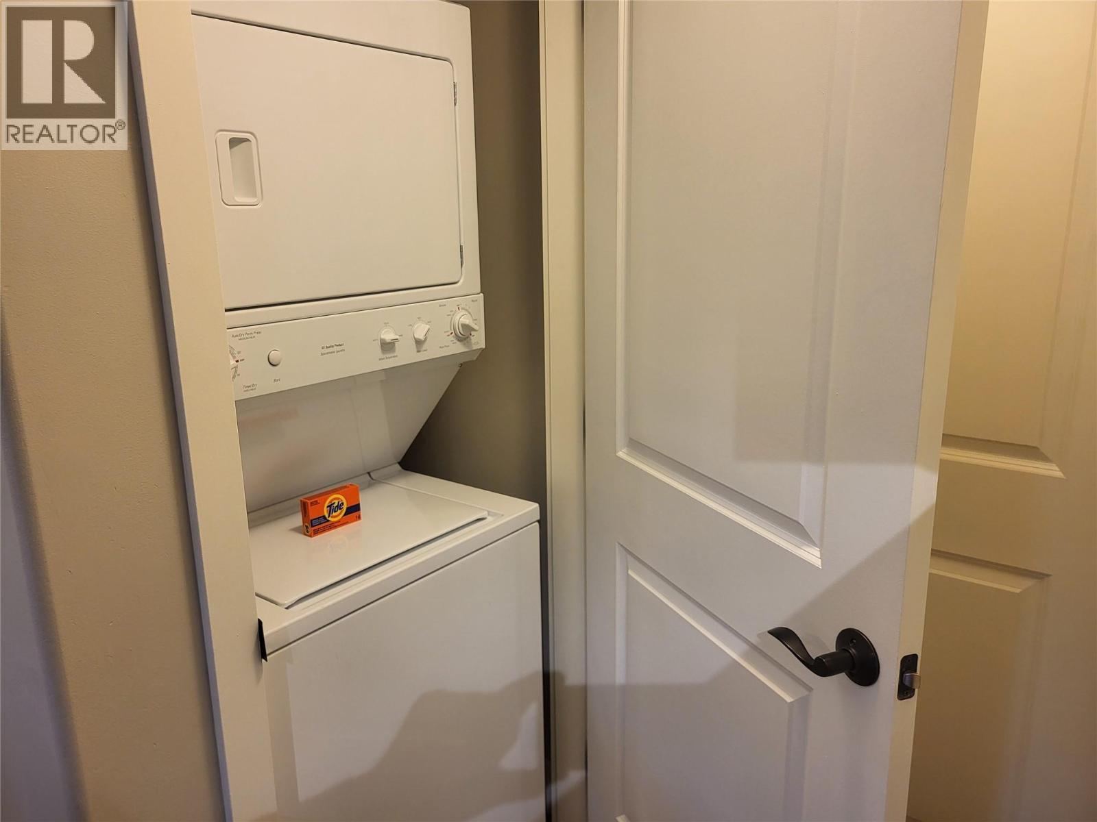 1200 Rancher Creek Road Unit# 147A, Osoyoos, BC - Indoor Photo Showing Laundry Room