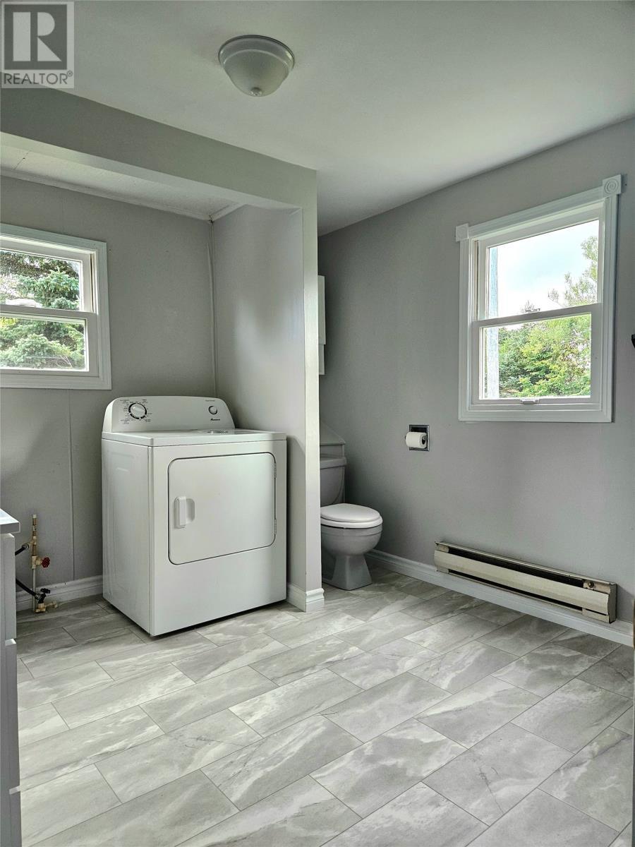 147 Main Road, Heatherton, NL - Indoor Photo Showing Laundry Room