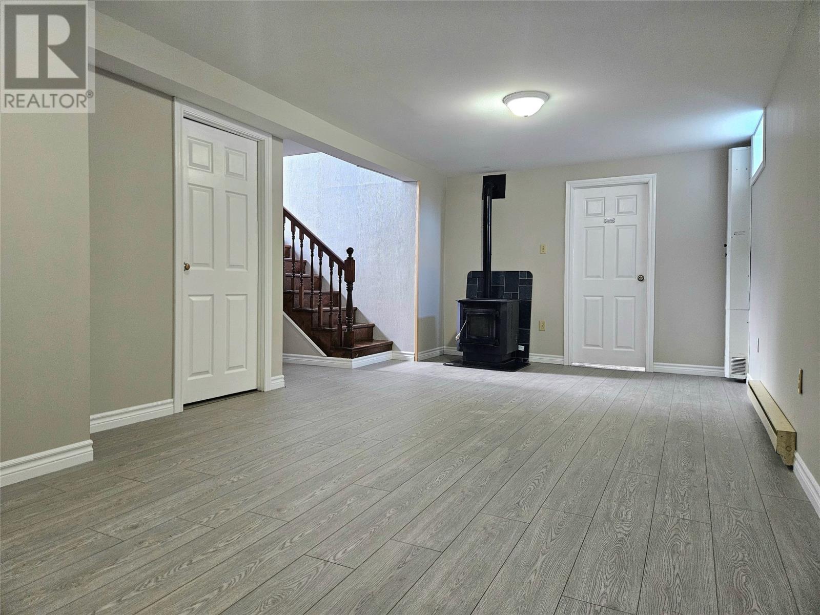 147 Main Road, Heatherton, NL - Indoor