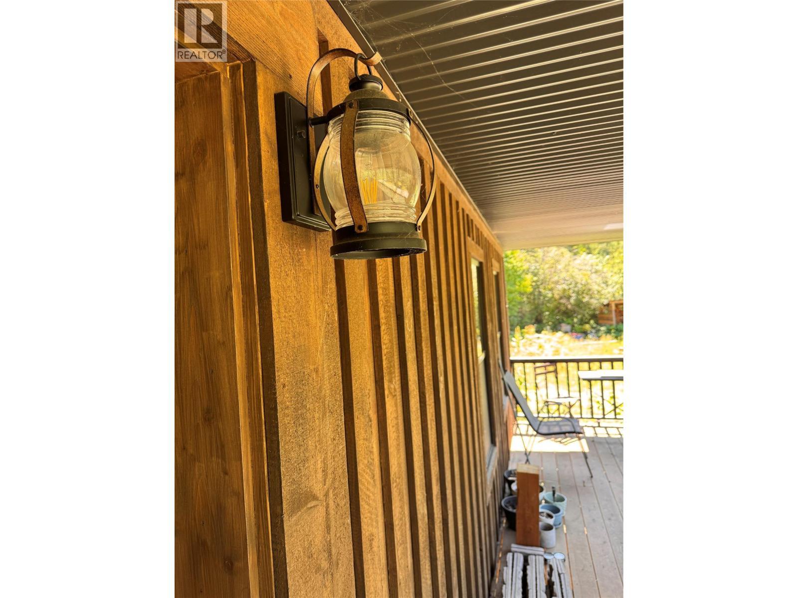 2160 3 Highway, Christina Lake, BC - Photo Showing Other Room