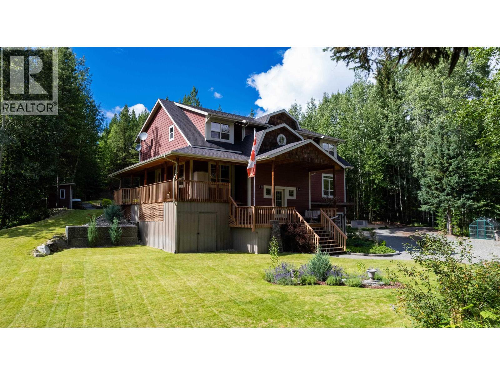 1805 Sharelene Drive, Prince George, BC - Outdoor